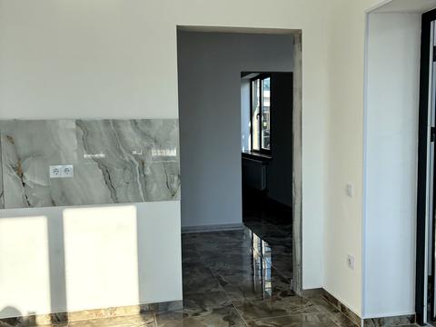 комерційна за адресою пушкіна, 1