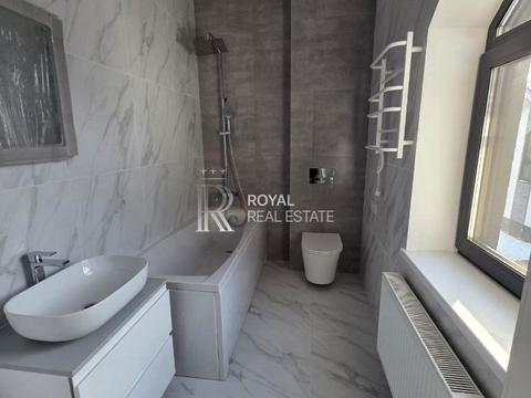 будинок за адресою Веселкова