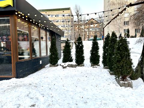 комерційна за адресою Науки просп., 21
