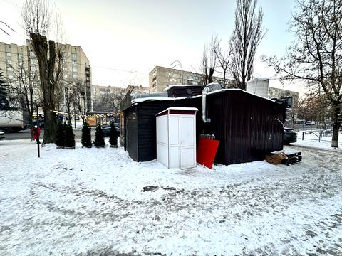 комерційна за адресою Науки просп., 21