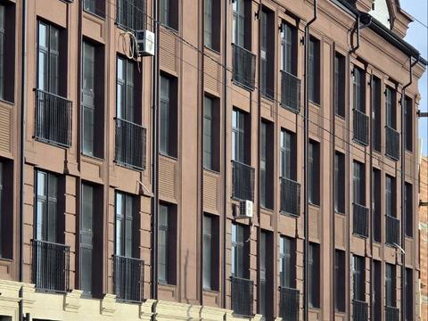 квартира за адресою міжнародна