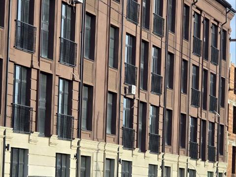 квартира за адресою міжнародна