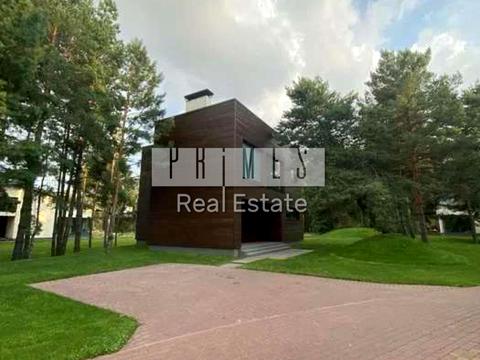 будинок за адресою Молодіжна