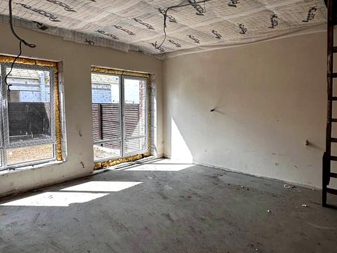 будинок за адресою с. Зубра, Петра Дорошенка