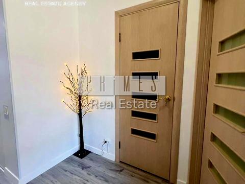 будинок за адресою Миколи Терещенка вул.