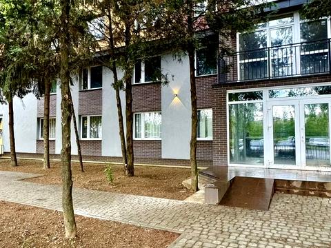 комерційна за адресою Генерала Свободи вул., 9-А