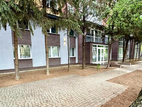 комерційна за адресою Генерала Свободи вул., 9-А