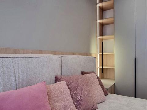 квартира за адресою Мартинова просп., (вул. Щаслива, 67)