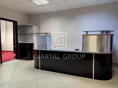 комерційна за адресою Єрощенка вул., 12