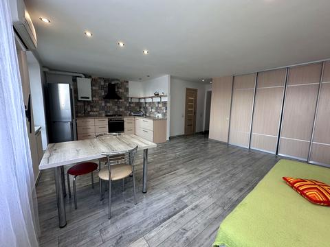 квартира за адресою Тролейбусна вул., 5Г