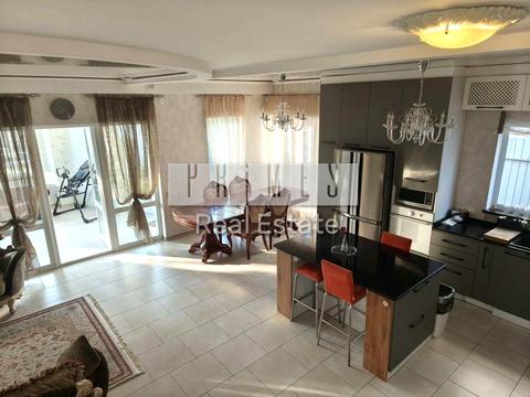 дом по адресу  ул.