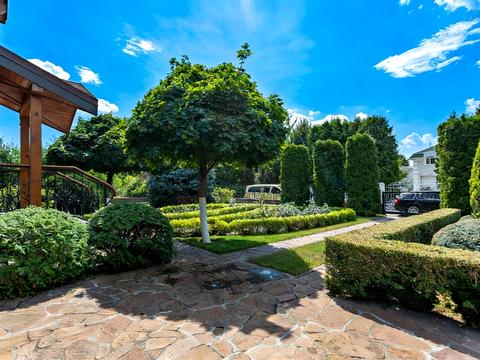 будинок за адресою с. Романків, Центральна вул.