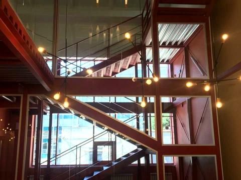 комерційна за адресою Євгена Сверстюка вул. (Марини Раскової), 11