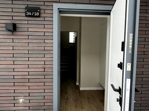 будинок за адресою с. Петропавлівська Борщагівка, Полтавська вул., 34/18