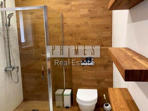 будинок за адресою смт. Козин, Берегова вул.