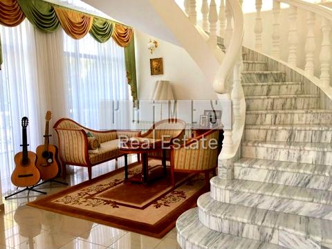 будинок за адресою Вишнева вул.