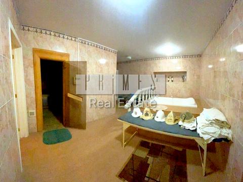 будинок за адресою Вишнева вул.