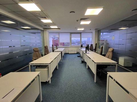 комерційна за адресою Євгена Сверстюка вул. (Марини Раскової), 2-А