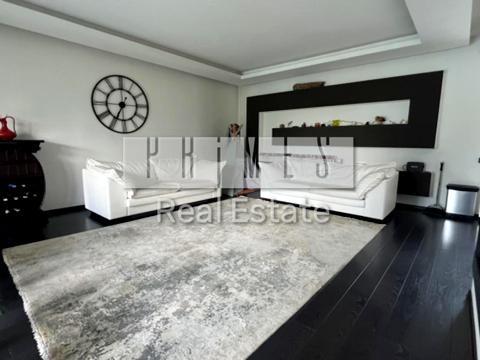 будинок за адресою смт. Козин, Берегова вул.