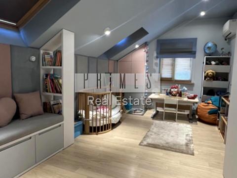 будинок за адресою смт. Козин, Берегова вул.