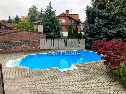 будинок за адресою смт. Козин, Золотоворітська вул.