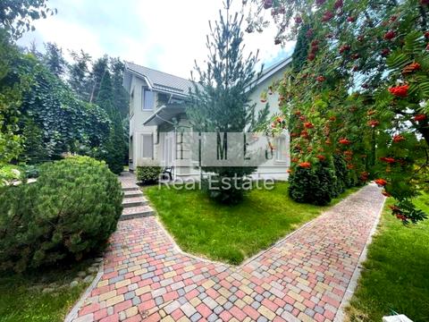 будинок за адресою смт. Козин, Олексіївська вул.