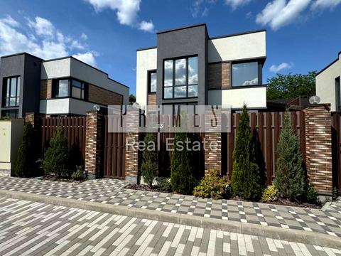 будинок за адресою Вишнева вул.