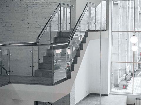 комерційна за адресою Євгена Сверстюка вул. (Марини Раскової), 11