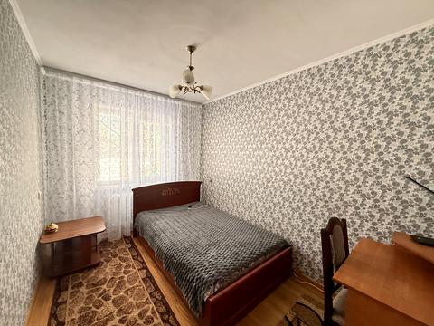 квартира за адресою Космонавтів просп., 13