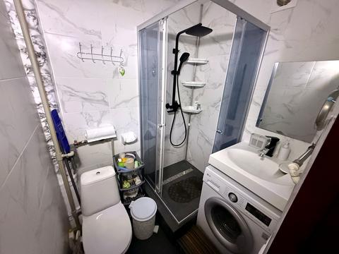 квартира за адресою Космонавтів просп., 13