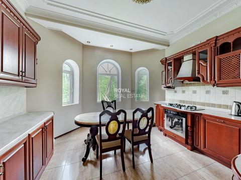 будинок за адресою Жулянська вул., 76