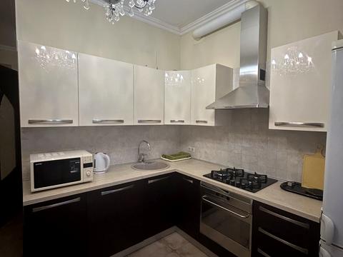 квартира за адресою Миколи Міхновського бульв. (Дружби народів), 11