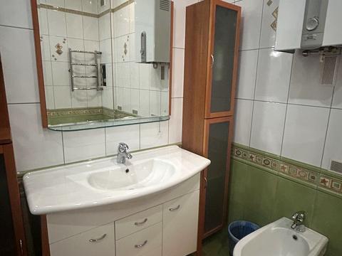 квартира за адресою Миколи Міхновського бульв. (Дружби народів), 11