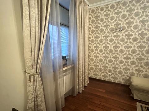 квартира за адресою Миколи Міхновського бульв. (Дружби народів), 11