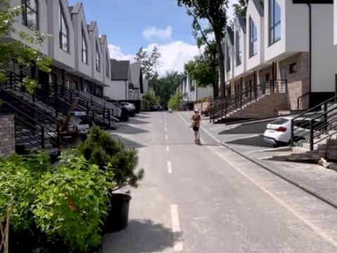 дом по адресу Евгения Коновальца ул., 49