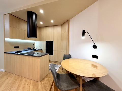 квартира за адресою Карла Мікльоша вул., 20-А