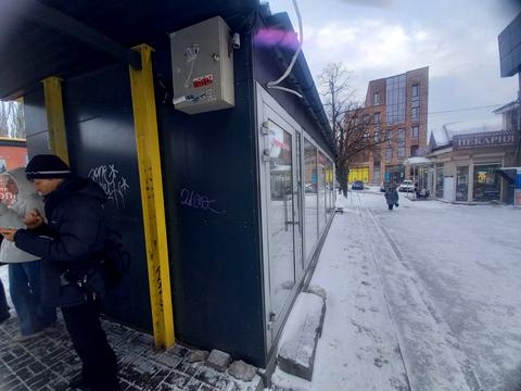 комерційна за адресою Науки просп. (Гагаріна), 40-Ж