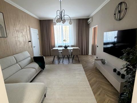 квартира за адресою Соборна вул. (Леніна), 22/19