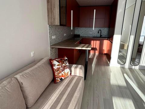 квартира за адресою Зарічна вул., 4