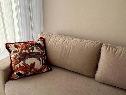 квартира за адресою Зарічна вул., 4