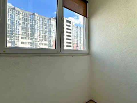 квартира за адресою Київ, Драгоманова вул., 2-А