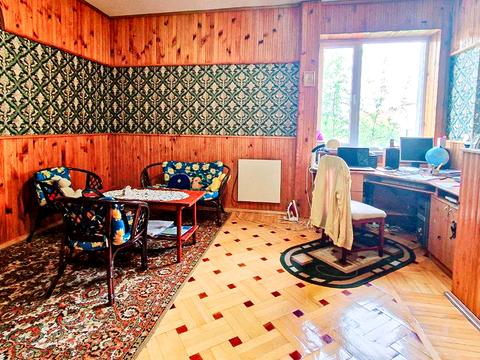 будинок за адресою Спортивна вул.