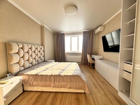 квартира по адресу Оболонский просп., 1к1