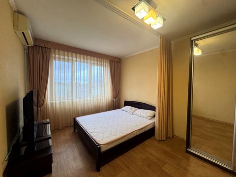 квартира за адресою Левка Лук'яненка вул. (Маршала Тимошенка), 1-Б