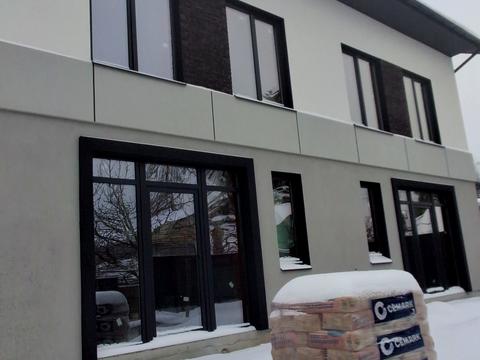 будинок за адресою Українська вул.