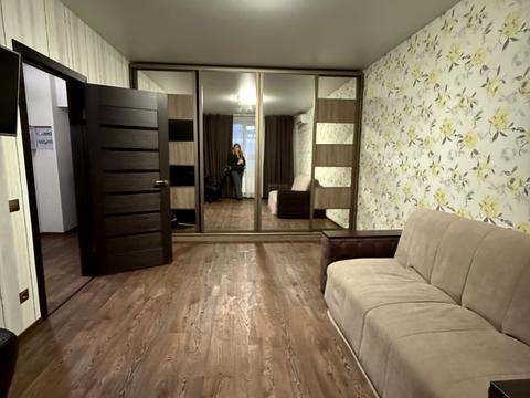 квартира за адресою Лазурна вул., 5 к12