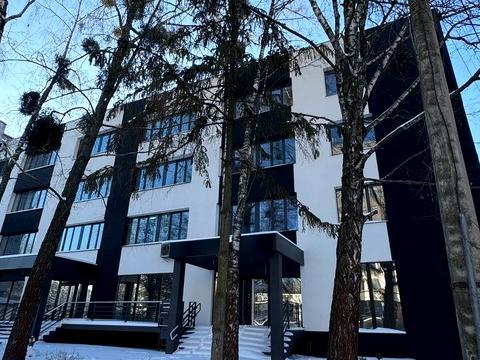 комерційна за адресою Кавказька вул., 2