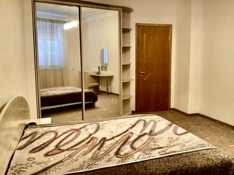 квартира за адресою Дмитра Яворницького просп. (Карла Маркса), 82