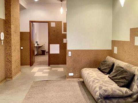 квартира за адресою Дмитра Яворницького просп. (Карла Маркса), 82