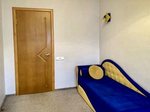 квартира за адресою Дмитра Яворницького просп. (Карла Маркса), 82